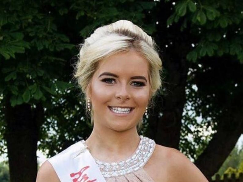 Tributes pour in for young Tipperary woman who died in a car accident yesterday