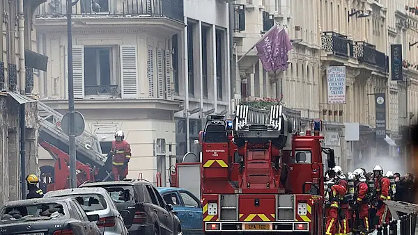 36 people injured in Paris bakery explosion, officials say