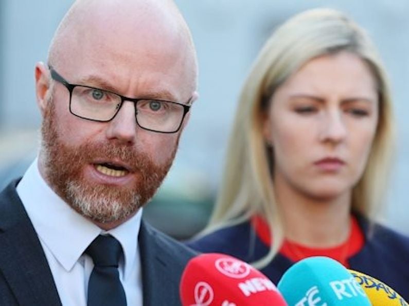 Stephen Donnelly urges Health Minister to act to avert ambulance strike
