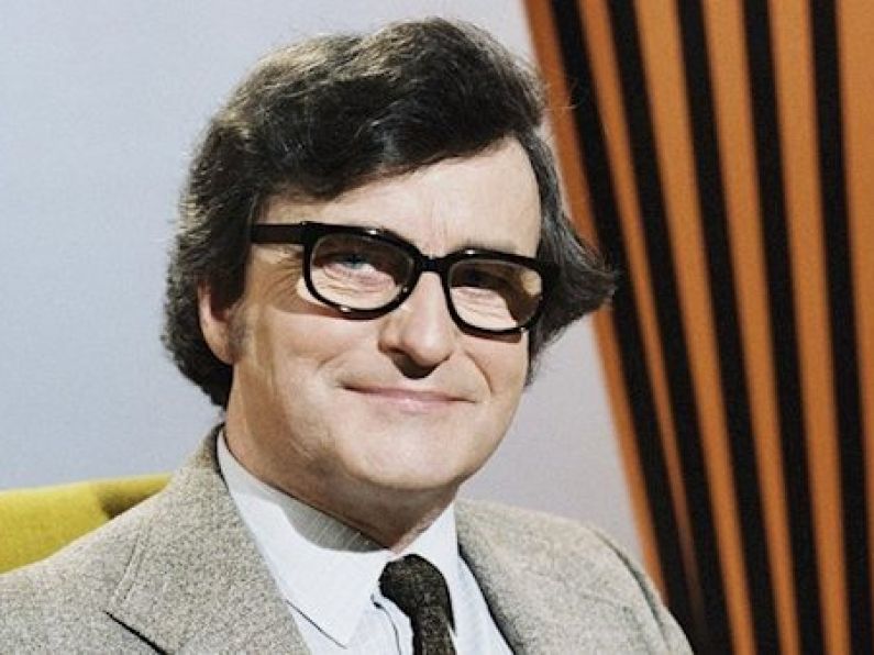 RTÉ Mailbag presenter Arthur Murphy dies aged 90