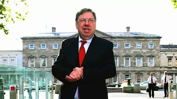 Michael Healy Rae hits out at 'bitter and twisted' online trolls targeting ill Brian Cowen