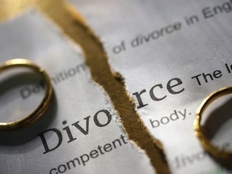 Government to green light draft laws after divorce referendum