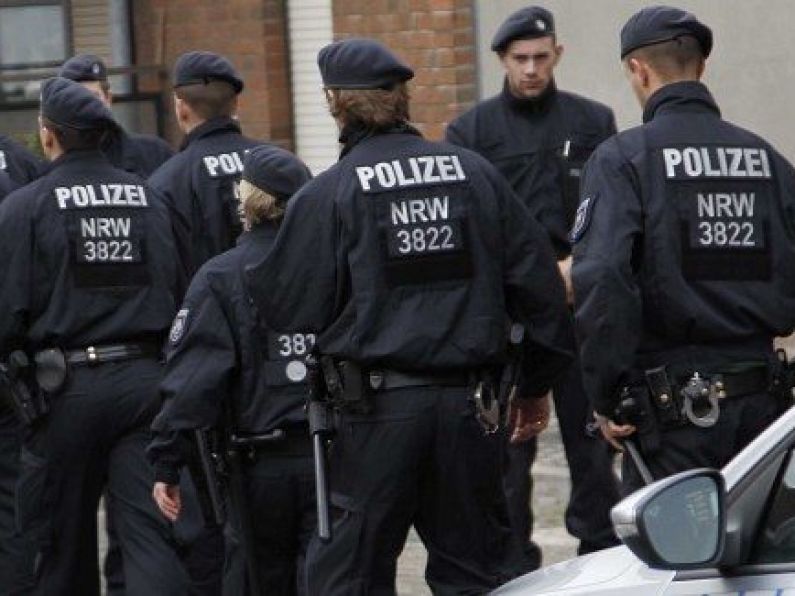 German police raid premises linked to far-right extremists