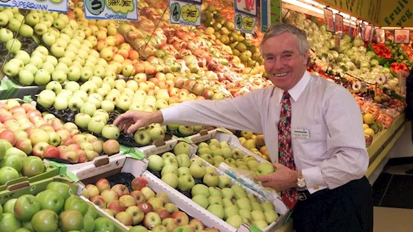 'The best president Ireland never had': Tributes paid after Superquinn founder Feargal Quinn dies