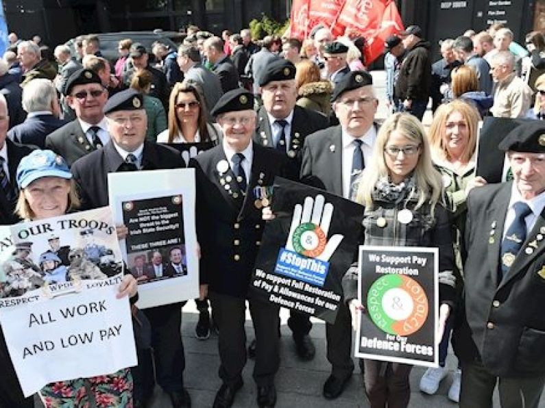 'Morale at all-time-low' in 'broken' Defence Forces, Cork parade hears