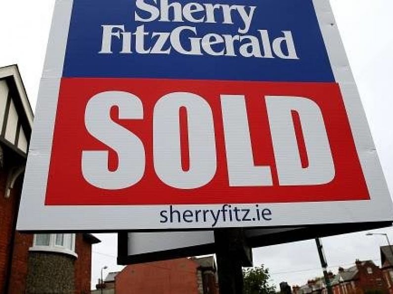 House prices slow as analysis reveals 'stagnant' residential market, according to estate agents