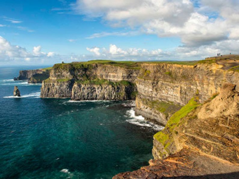 New shuttle bus to Cliffs of Moher launched