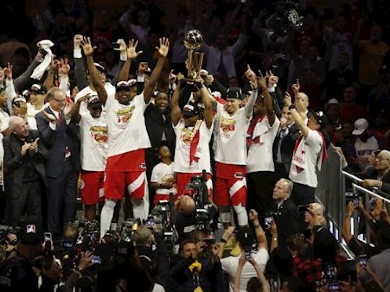 Canada celebrates after Raptors win first NBA title