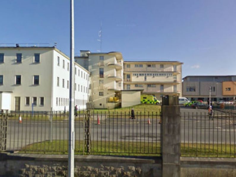 Three-year-old girl being treated for 'minor injuries' after balcony fall in Limerick