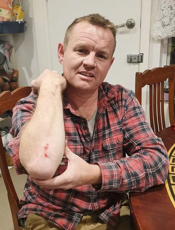 'I've no doubt he would have killed others': Irishman helps take down knife attacker in Australia