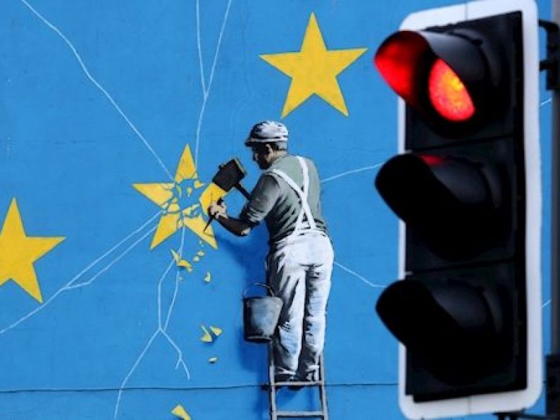 Brussels says no-deal a ‘distinct possibility’; UK negotiators claim Brexit progress