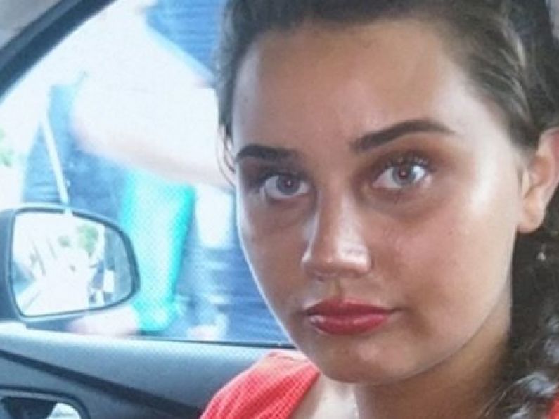 Teenage girl missing from Co Laois may be travelling to North with man, 19