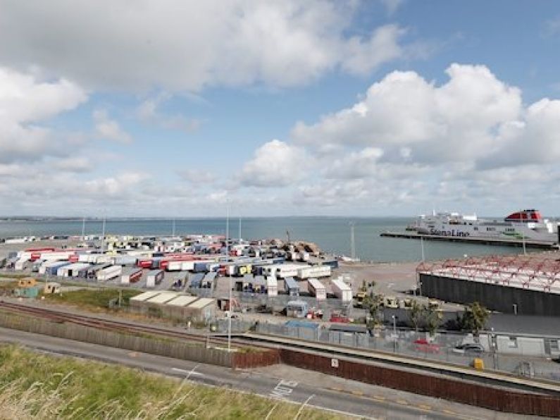 2 men have been arrested following the seizure of cigarettes and alcohol in Rosslare