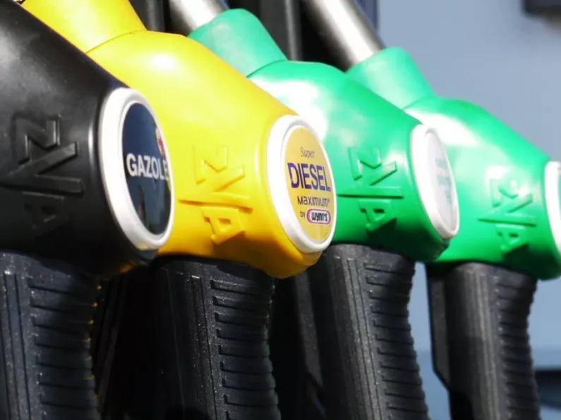 Filling station chain to drop fuel prices by up to 10c per litre