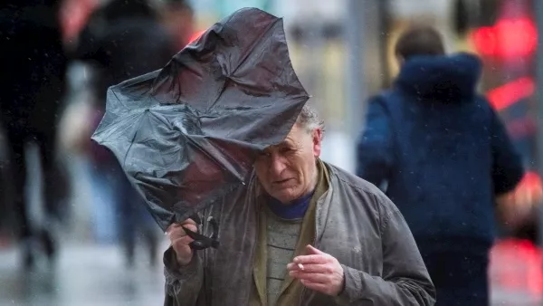 Storm Brendan: 'Gusts into the red just on the coast' in north-west; More than 30,000 without power