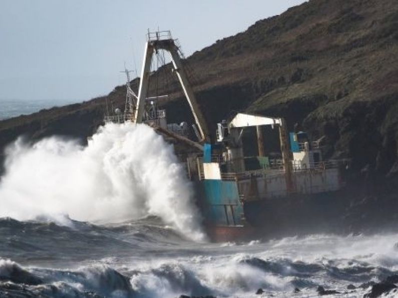 Coast Guard asks the public to stay away from cargo ship washed up in Cork