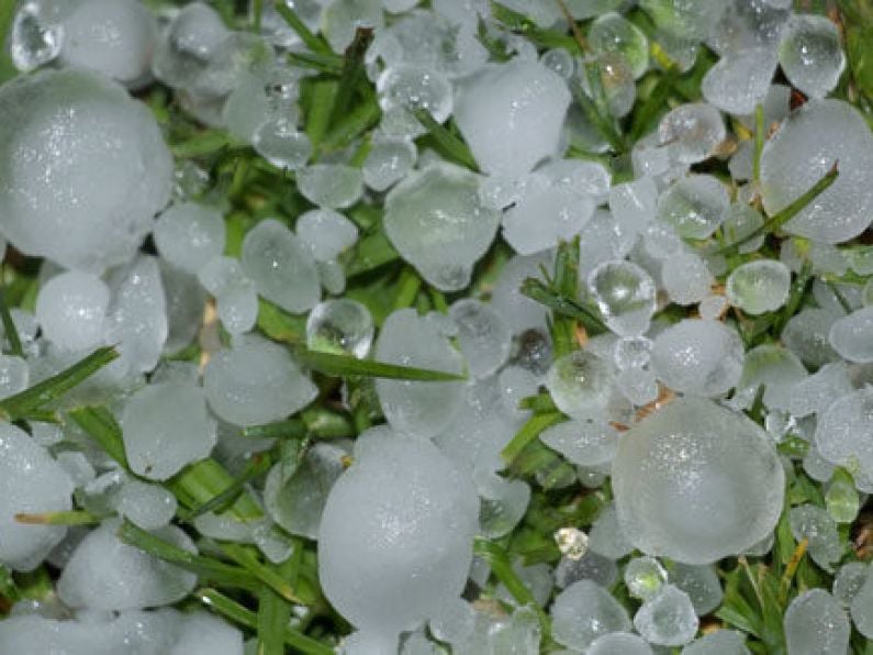 Storm Dennis: Hailstones the size of marbles fall in Kilkenny