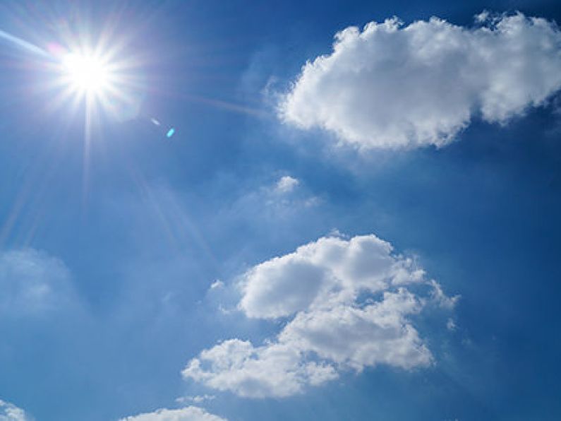 April was hotter and drier than average, Met Éireann data reveals