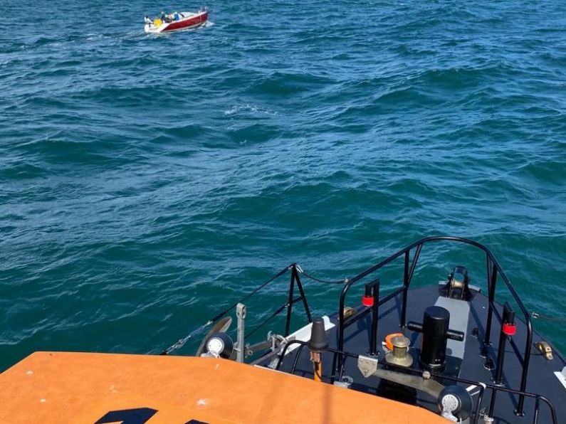 Six people on a yacht assisted by Dunmore East RNLI