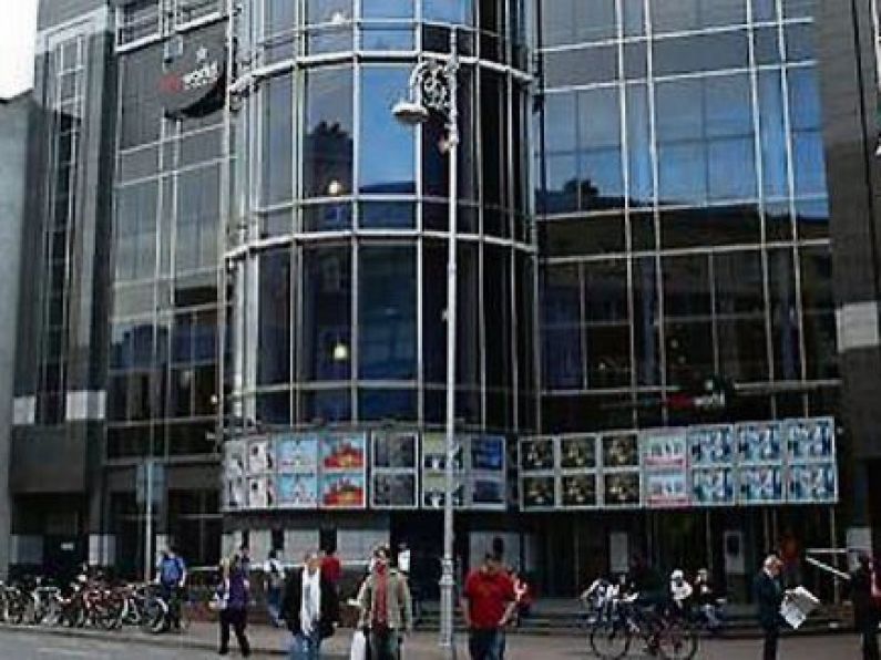 Cineworld to close all cinemas in Ireland and the UK