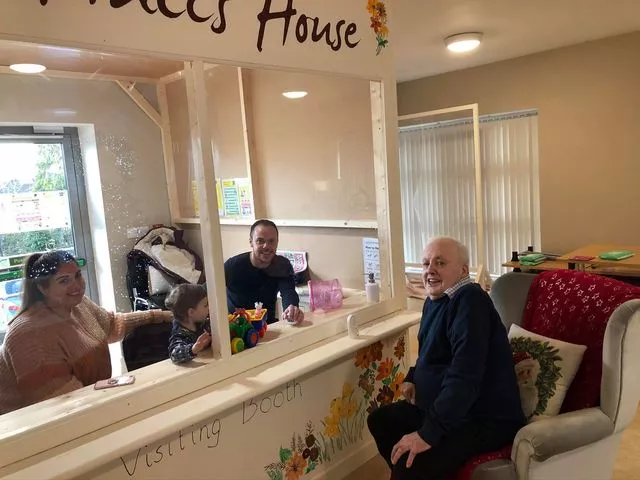 Nursing home builds visiting booth for Covid-free Christmas visits