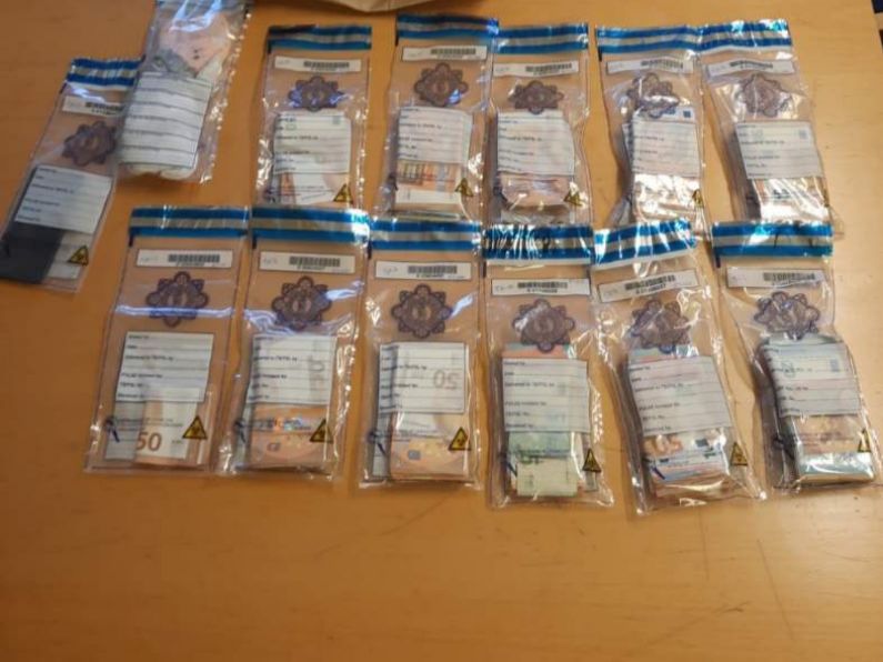 Tipp Gardaí seize €48,000 in cash during routine patrol