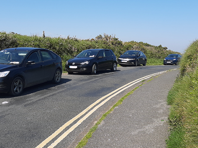 Gardaí in Tramore hand out 20 parking fines to beach-goers
