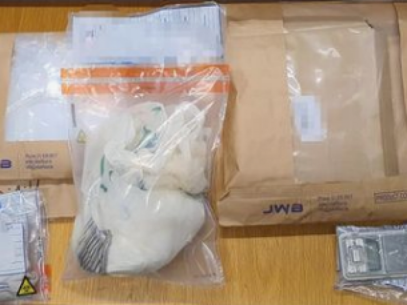 Gardaí in Kilkenny arrest BMW driver as a large number of cocaine found in car