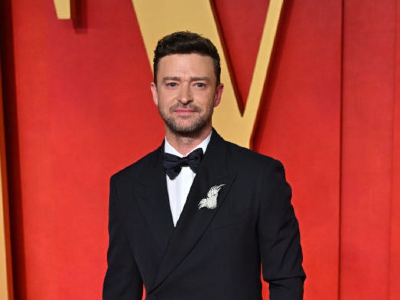 Justin Timberlake admits ‘it’s been a tough week’ at first concert since arrest