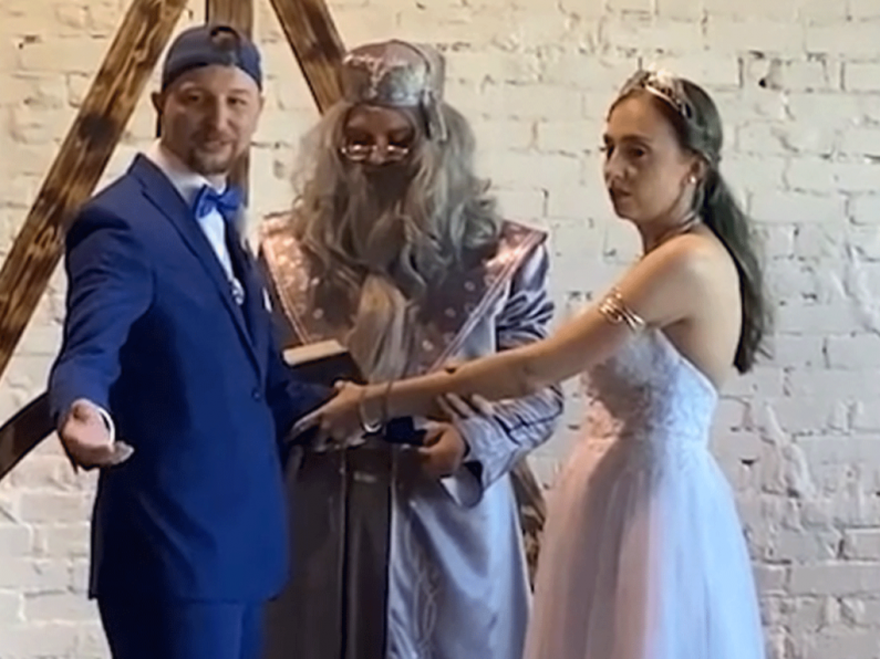 Couple spend over €23k on Harry Potter themed wedding