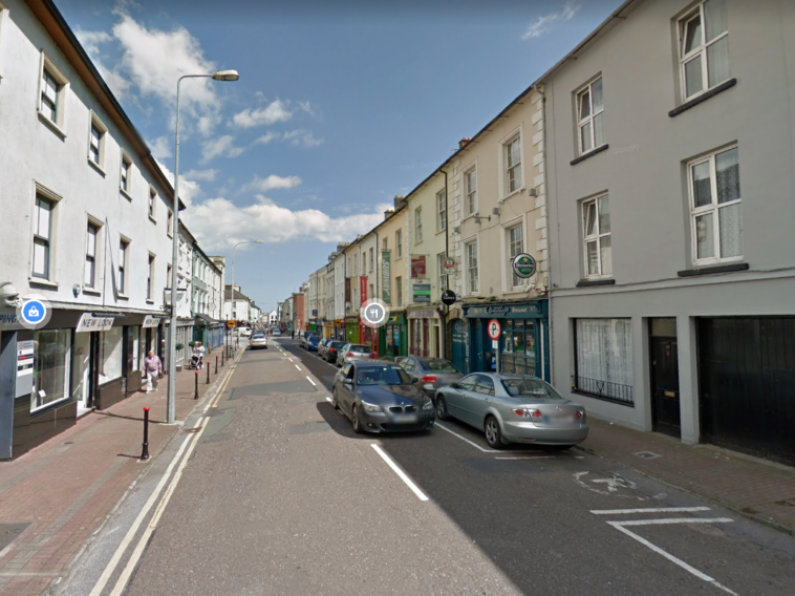 Man in his 70s found with injuries on busy Dungarvan street