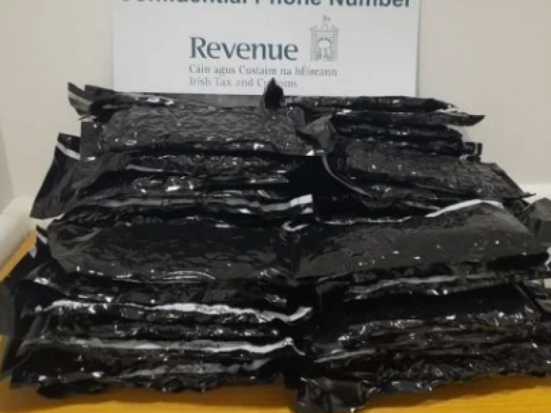 Second large haul of cannabis seized at Dublin Airport from LA flight