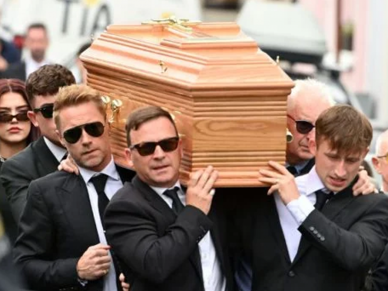 Ronan Keating performs heartfelt musical tribute at brother's funeral