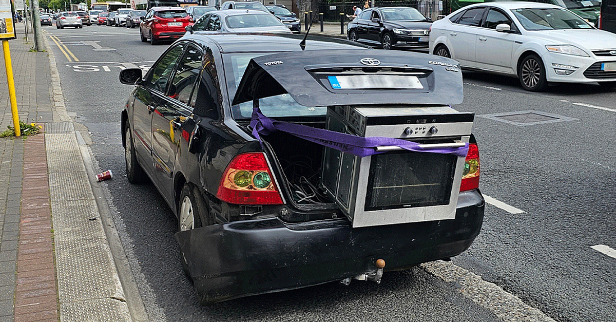 Court appearance for motorist who drove defective vehicle with oven 'hanging' from boot - Vimarsana News