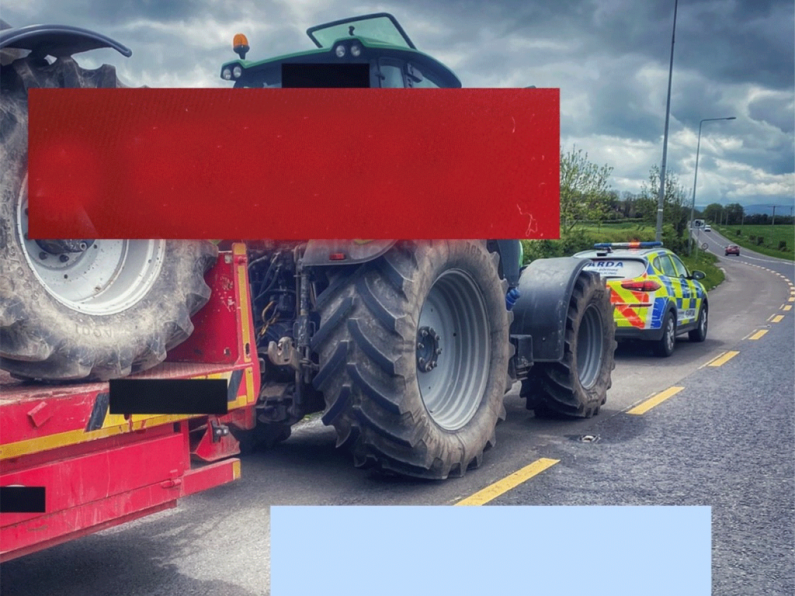 Tipperary Gardaí arrest motorist for transporting tractor while disqualified