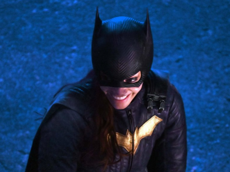 Batgirl solo film scrapped, according to reports