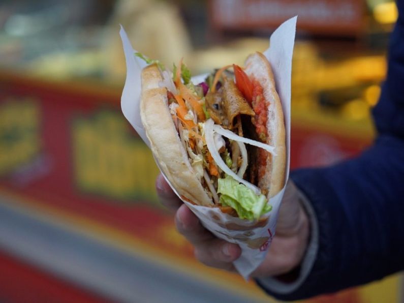 Person calls 999 for eating too much kebab