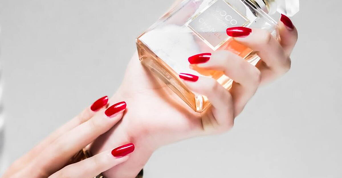 TikTok's Viral Red Nail Theory Explained - Vimarsana News