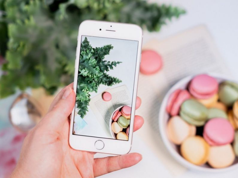 Research suggests sharing foodie snaps online could make you eat more