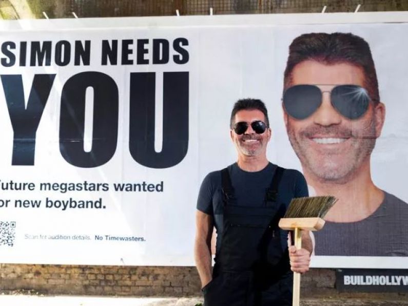 Simon Cowell spends weekend in Dublin searching for his 'next big boyband'