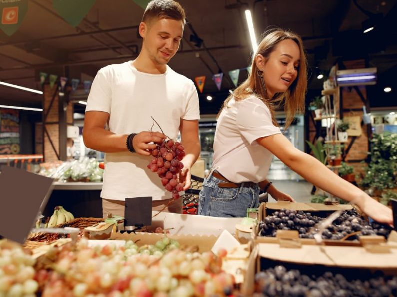 Supermarket dating: Use these secret signals to let shoppers know you're interested
