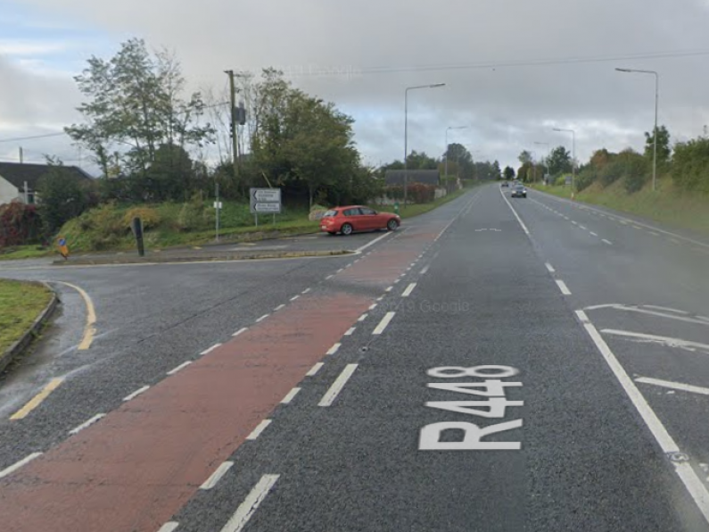 Emergency services are dealing with a collision in Co Carlow