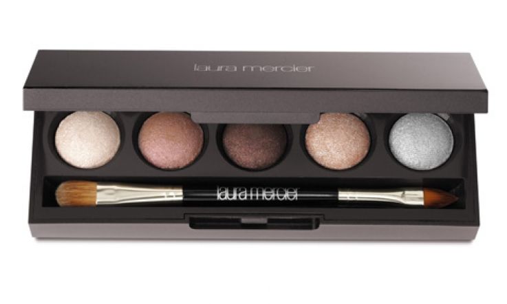 Here Comes Christmas: Laura Mercier Limited Edtions for Winter