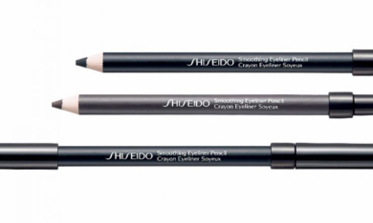 Smoke up your look with Shiseido Smoothing Eyeliner Pencil
