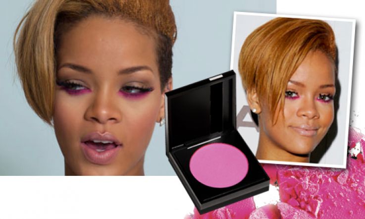 Liking or Loathing? Rihanna's Neon Pink Shadow