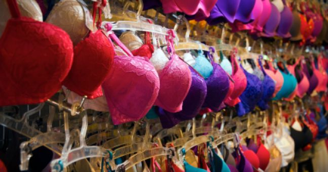 Booby Traps : Bra Shopping and expert tips on getting the right