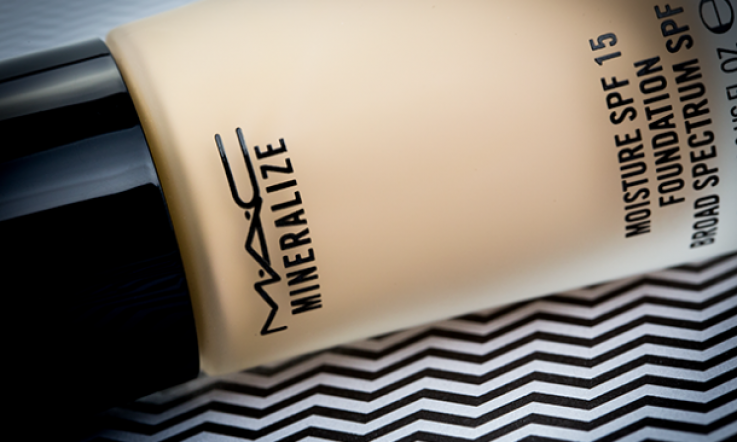 Mac Mineralize Moisture SPF 15: Lightweight and wonderful