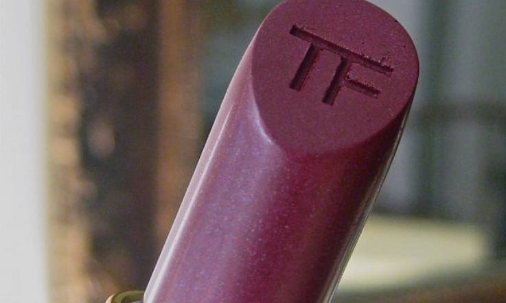 Tom Ford, you gorgeous genius. Tom Ford lip colour in Bruised Plum is amazeballs