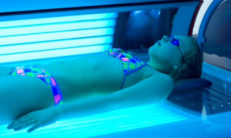 Sunbed Ass Fights Back: Irish salons disagree with WHO, IARC on sunbed issue...