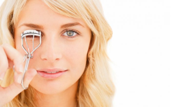 Beaut.ie DIY: Make your own heated eyelash curlers